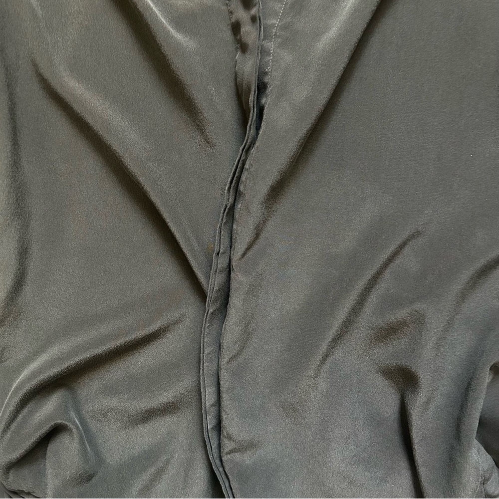 AllSaints tunic dress featuring a v-neckline - Picture 5 of 8
